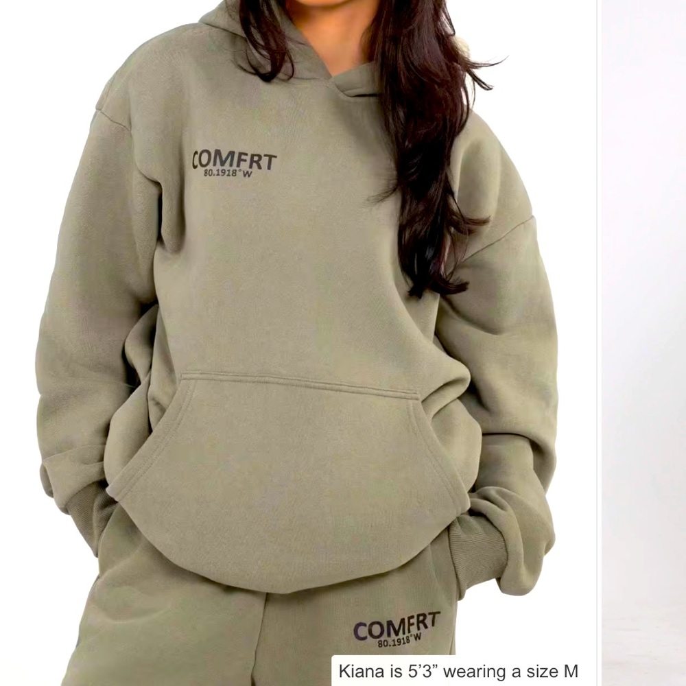 Comfrt Coordinate Hoodie and Sweatpants set in color Moss